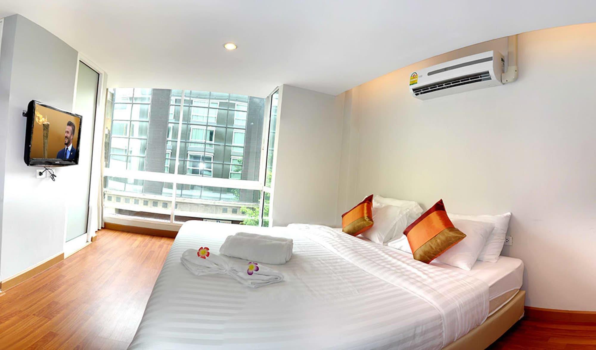 Nantra Sukhumvit 39 Hotel Bangkok Buitenkant foto